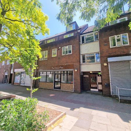 Flat In Battersea, 5 Minutes From Clapham Junction Station Appartement Londen Buitenkant foto