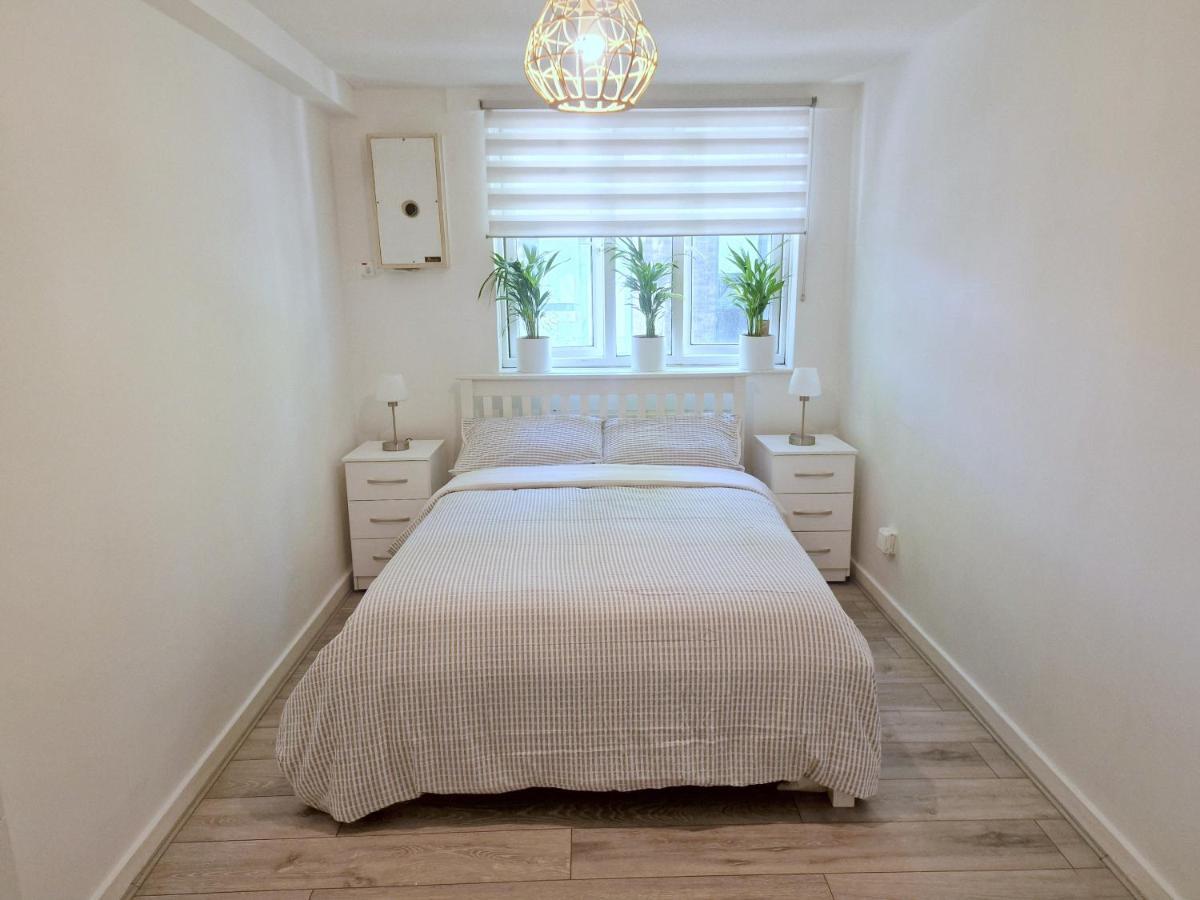 Flat In Battersea, 5 Minutes From Clapham Junction Station Appartement Londen Buitenkant foto