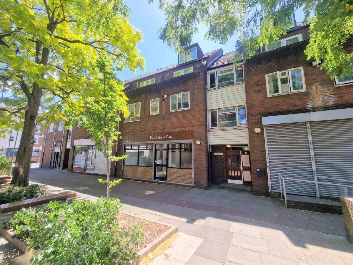 Flat In Battersea, 5 Minutes From Clapham Junction Station Appartement Londen Buitenkant foto